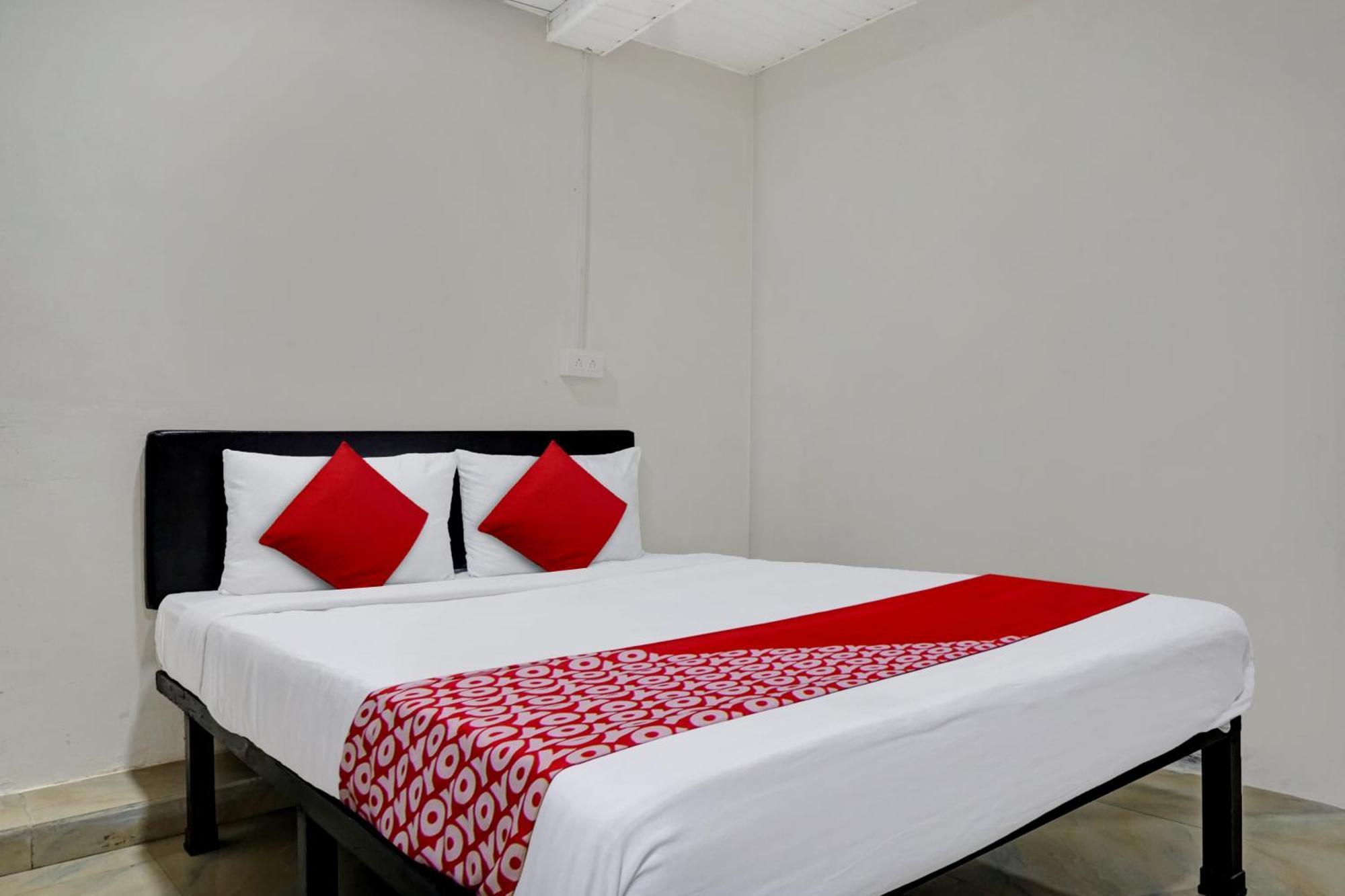 Hotel O Metro View Pimpri-Chinchwad Exteriör bild
