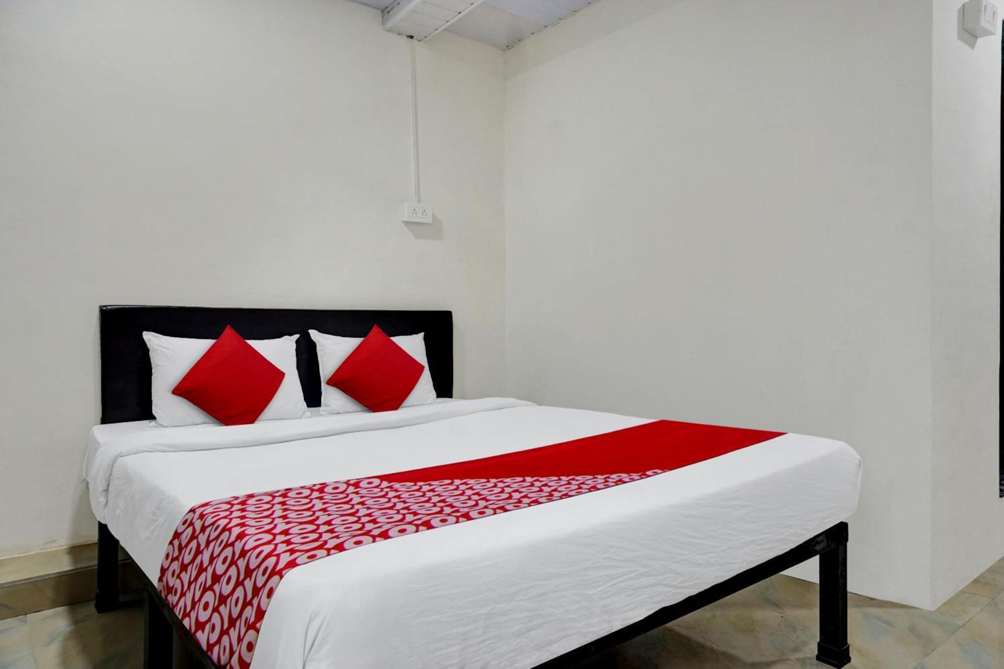 Hotel O Metro View Pimpri-Chinchwad Exteriör bild