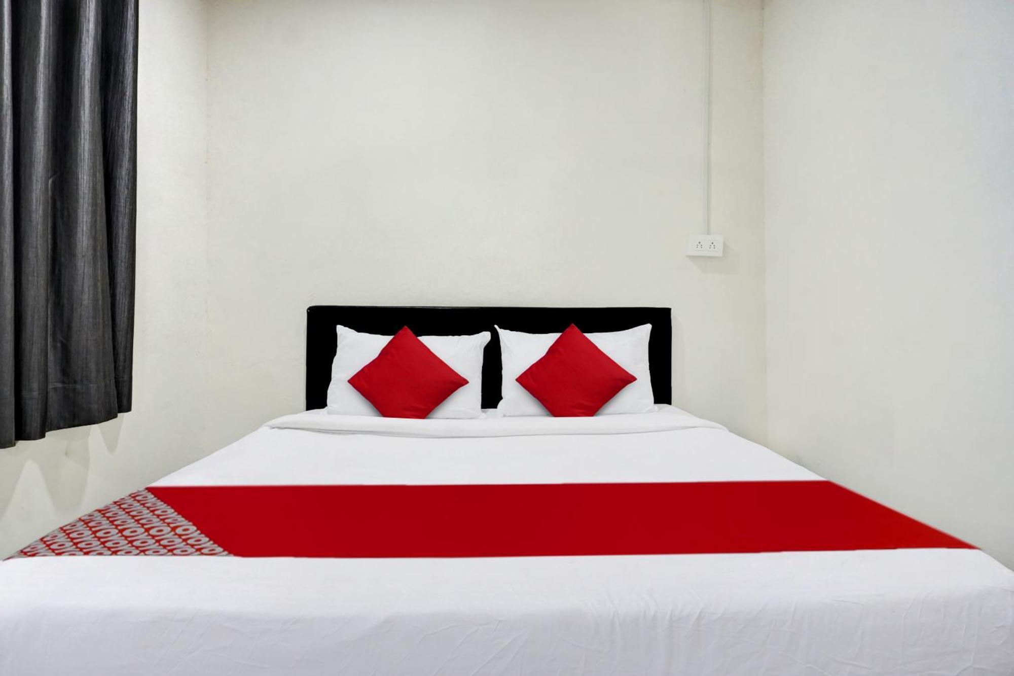 Hotel O Metro View Pimpri-Chinchwad Exteriör bild